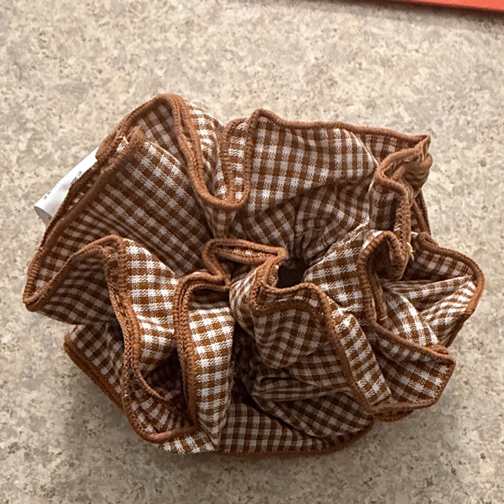 Sezane Scrunchie